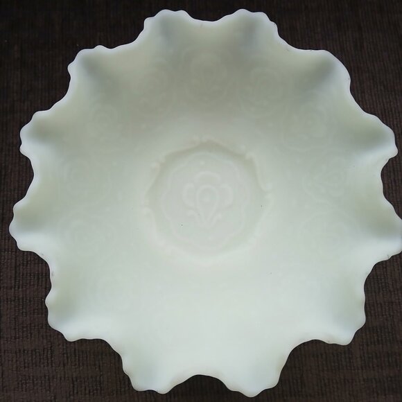 Antique Fenton Bowl - Picture 4 of 4